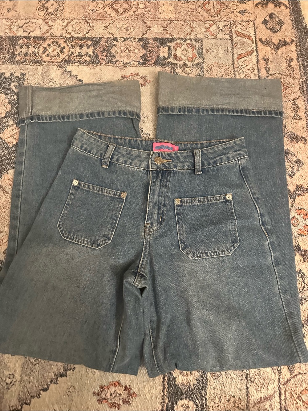 Edikted low rise blue jeans #denim #lowrise